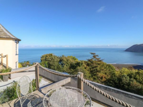 C S Lewis Balcony, Lynton